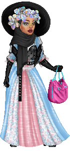 Gosupermodel-Figur mit schwarzem Hijab, darüber einem breitkrempigen, schwarzen Hut, einem Blumenkranz und heller Haut. Sie trägt ein weites, blau-rosa Kleid mit schwarzen Details oben und eine rosa Tasche mit blauen Details.